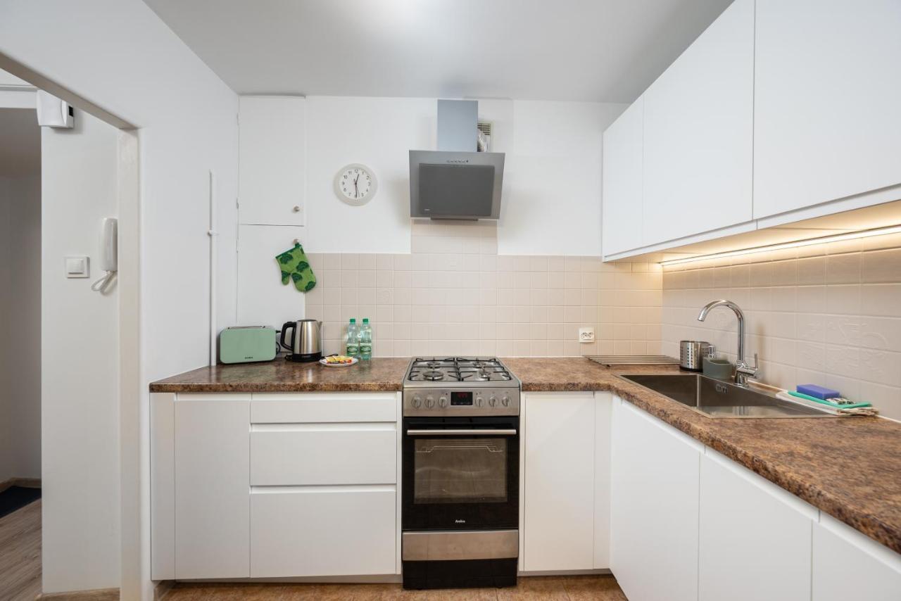 9Th Floor City View Apartment Варшава Екстериор снимка