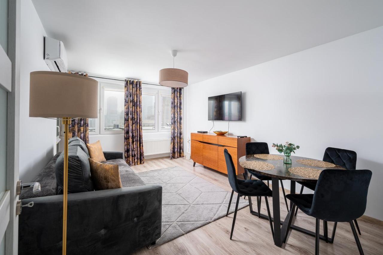 9Th Floor City View Apartment Варшава Екстериор снимка