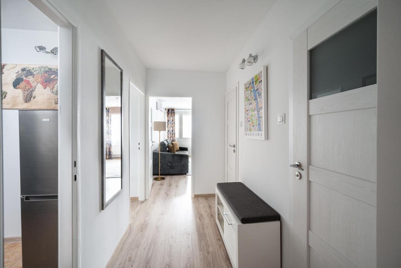 9Th Floor City View Apartment Варшава Екстериор снимка